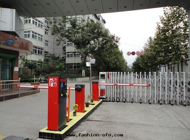 智能(néng)門(mén)禁系(xì)統