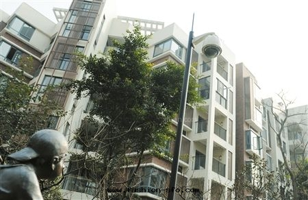 智能(néng)監控系(xì)统