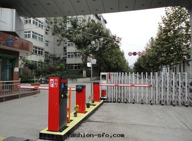 智能(néng)門(mén)禁系(xì)統