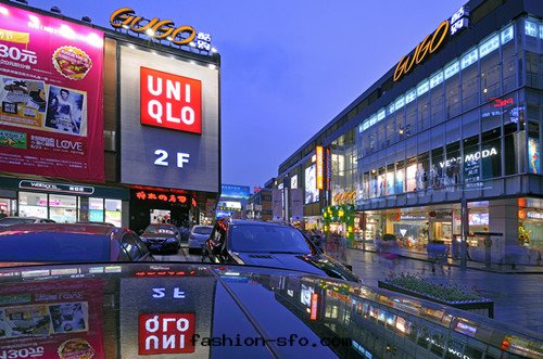 智能(néng)停車场(chǎng)