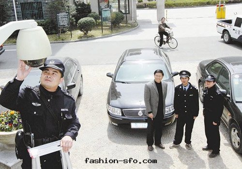 智能(néng)監控系(xì)統